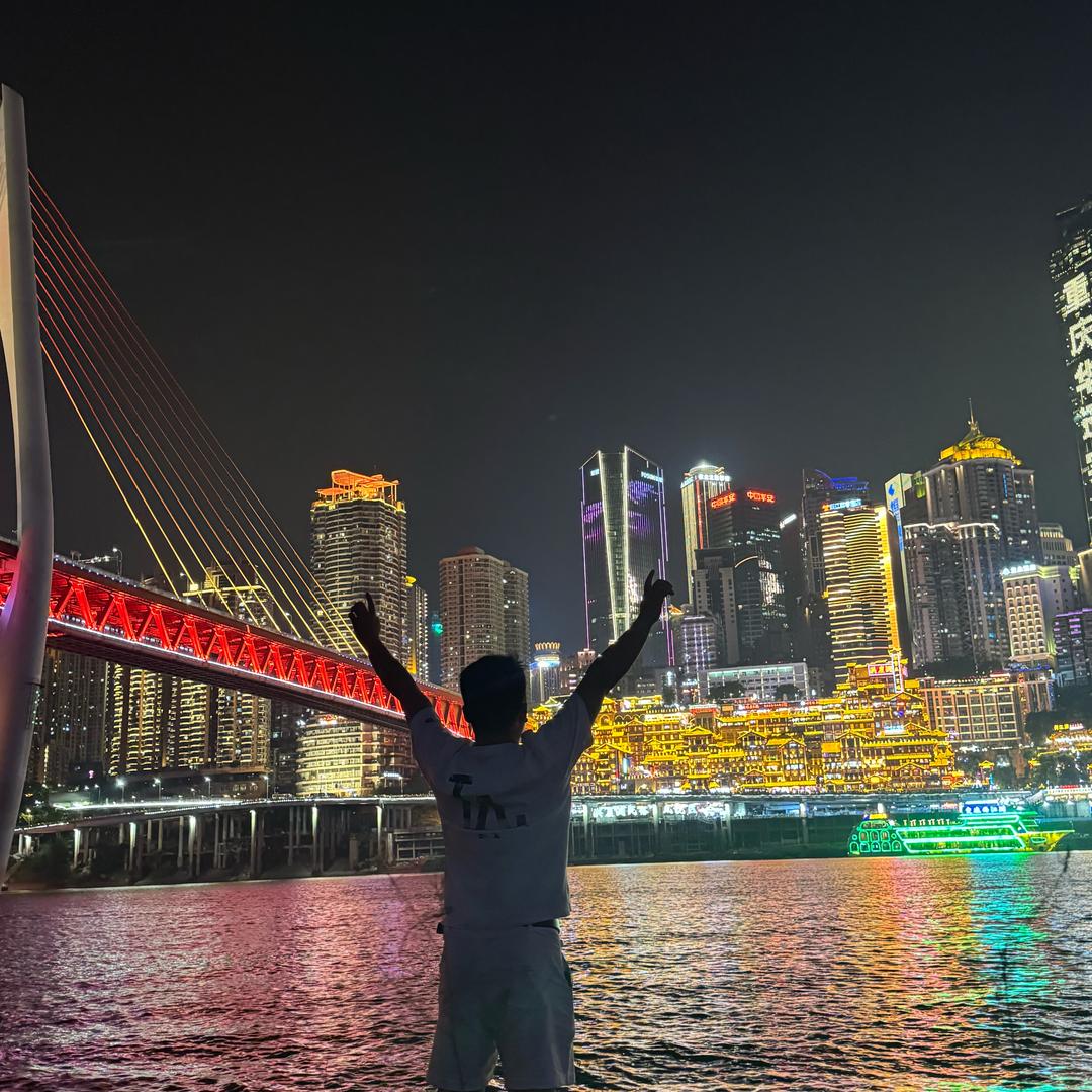 开着五菱的小易