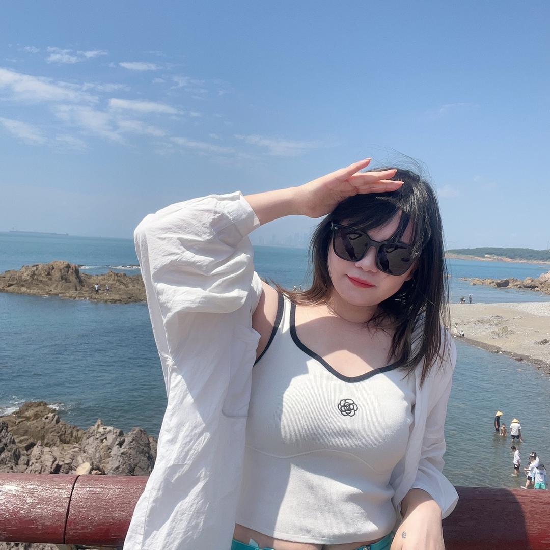 爱丽