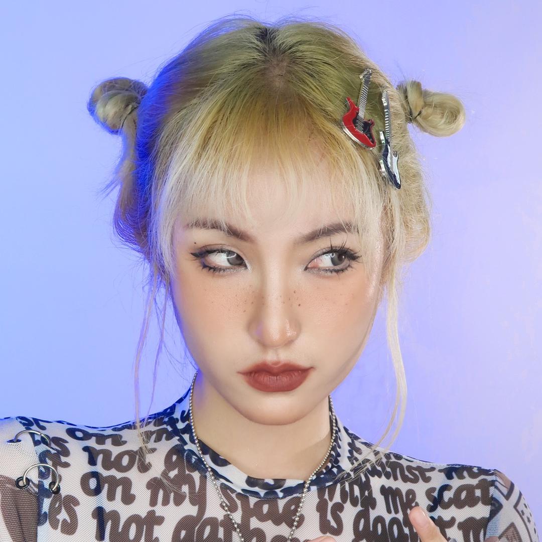 斯琴包娃er@抖音