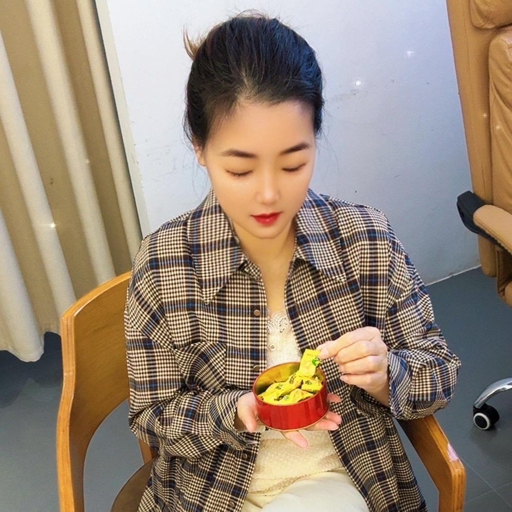 镇沅晨旭女装买手店熊姐