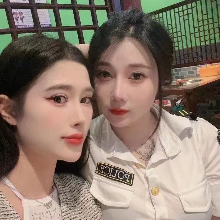 嘉舟小姐
