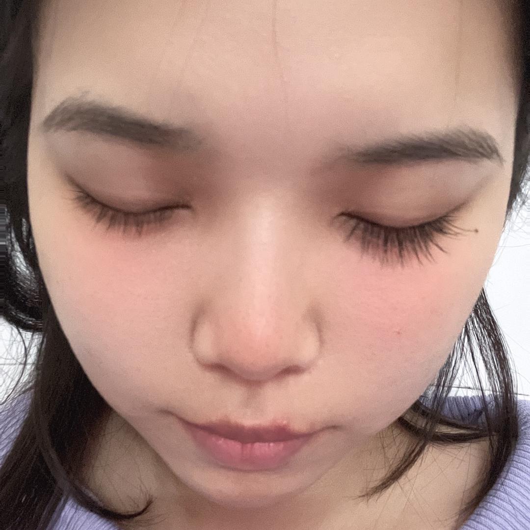 嘟嘟睫毛精💕
