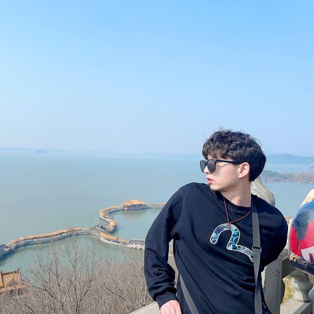 林火火