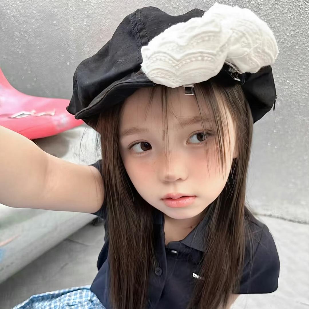 吃了口蜜桃