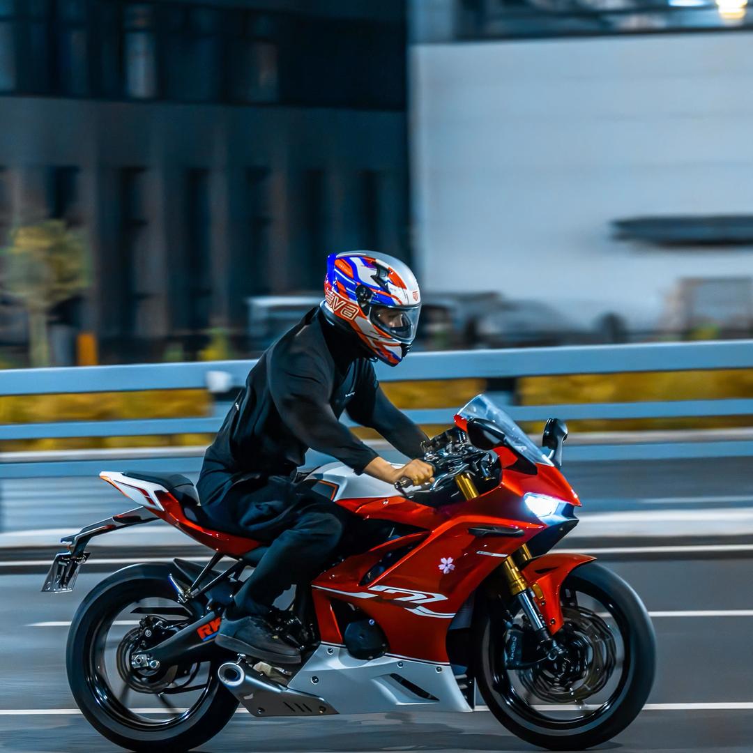 三阳摩托车