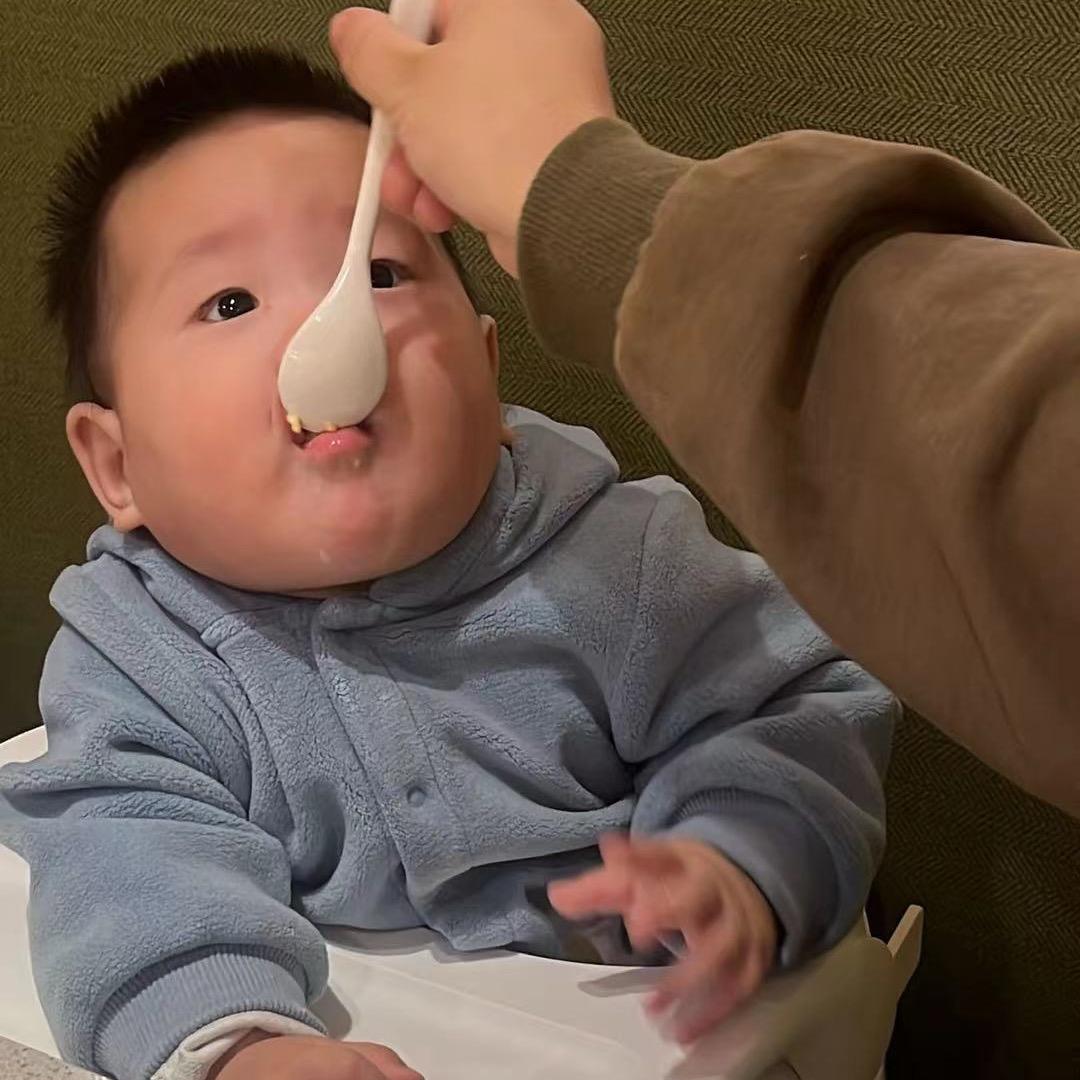 小名叫睿睿