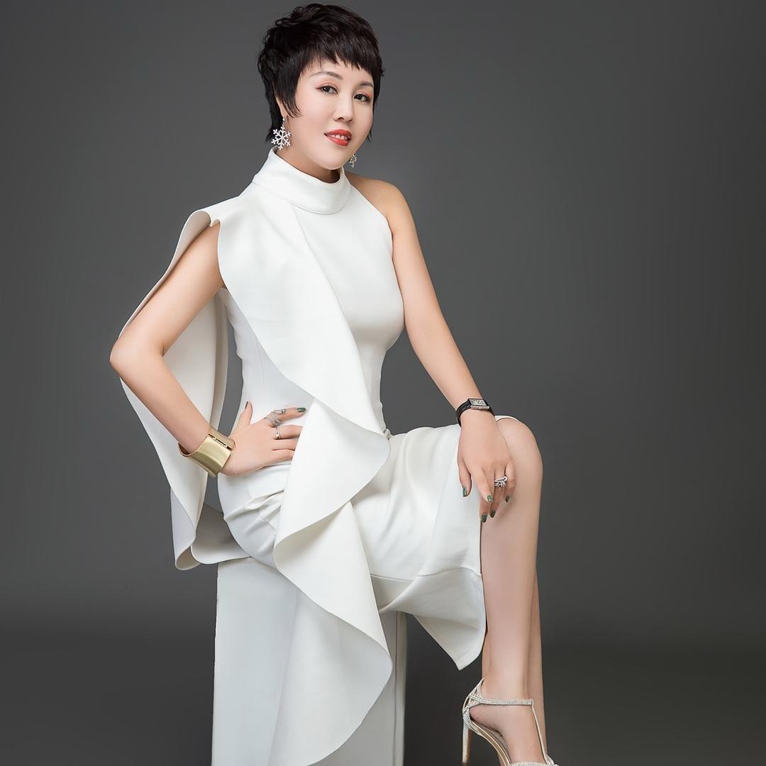 雅致高定内衣甄选店