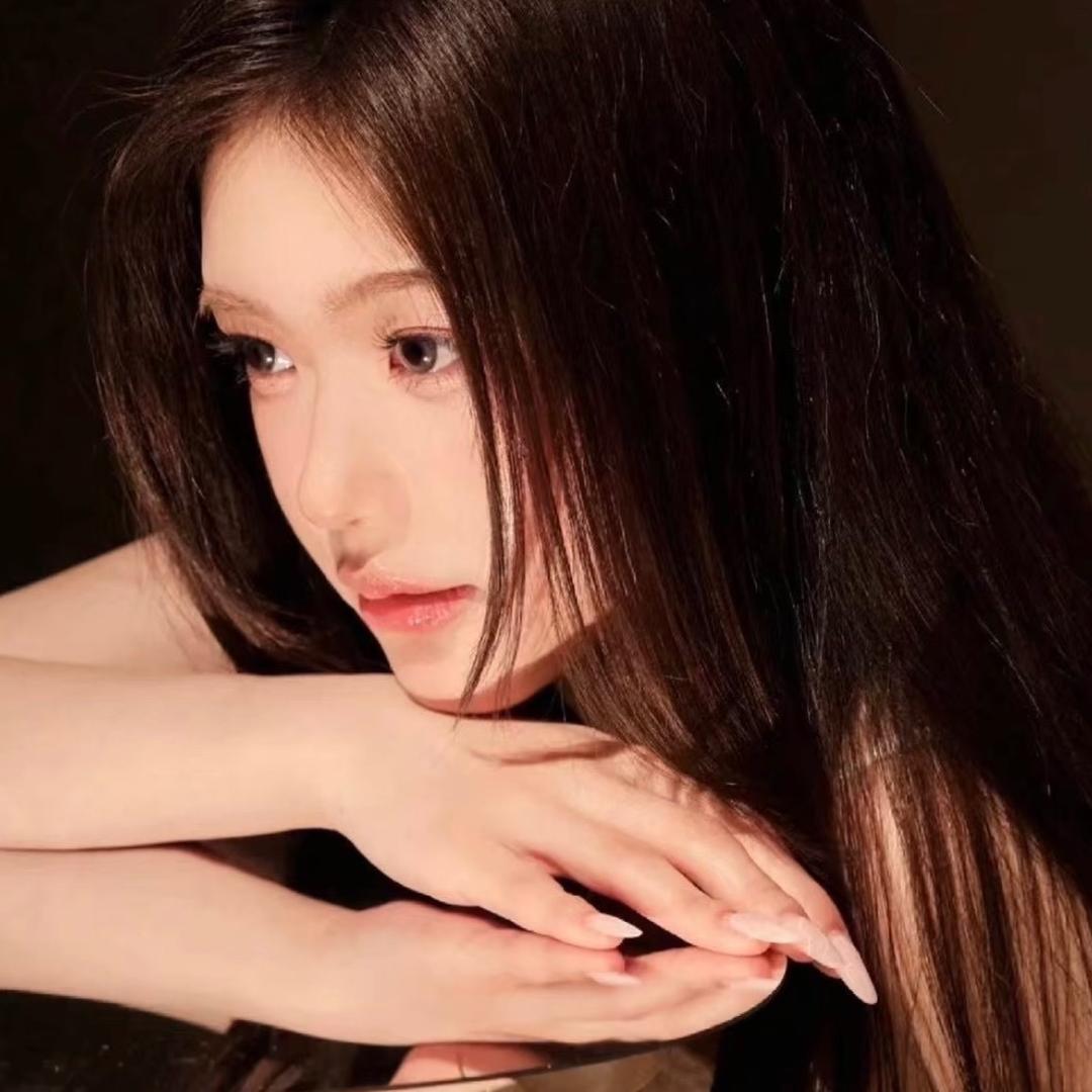 LW菡