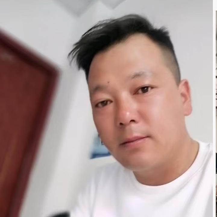 丽华犬舍【利军】卡斯罗护卫犬