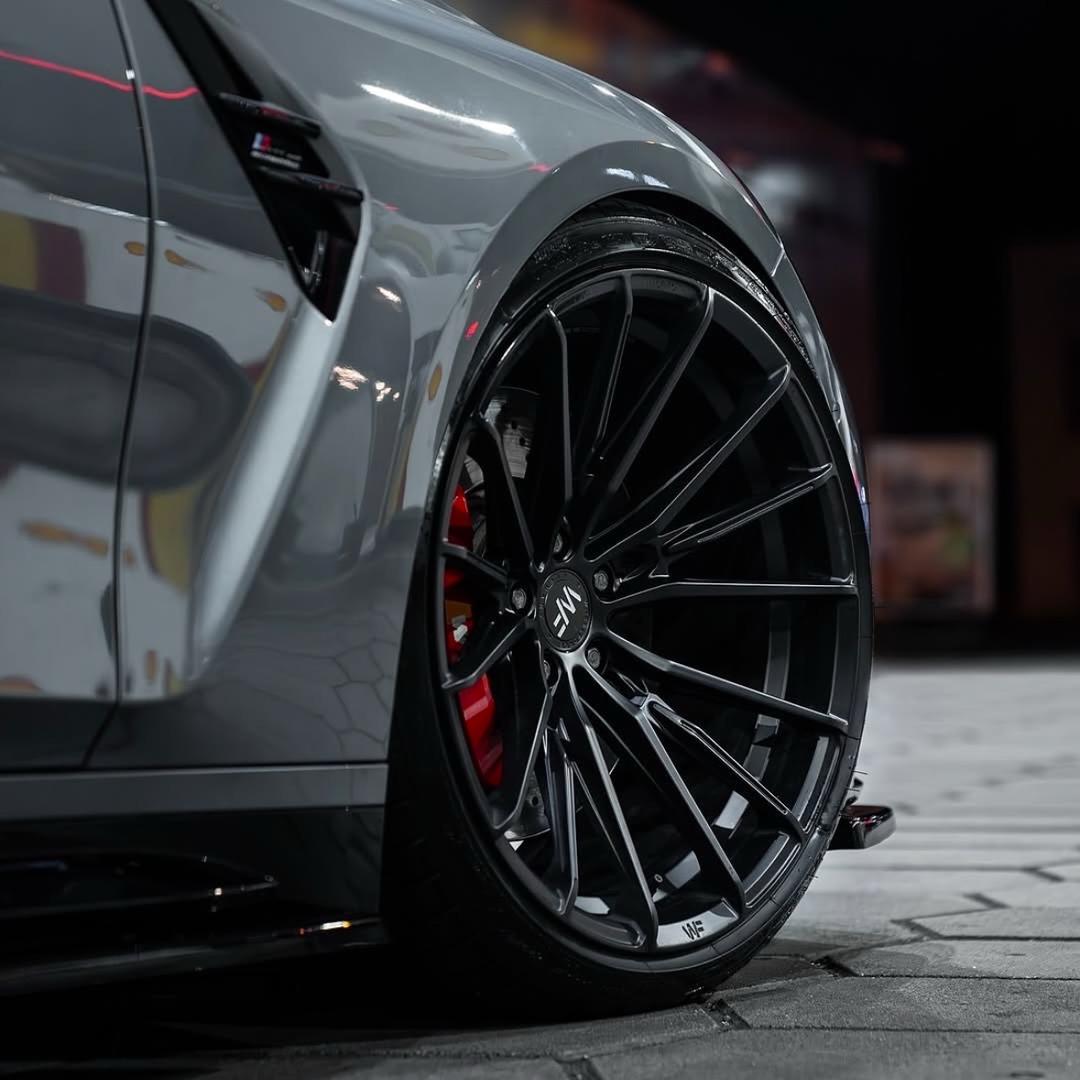 𝒃𝒎𝒘 -𝙎𝙔