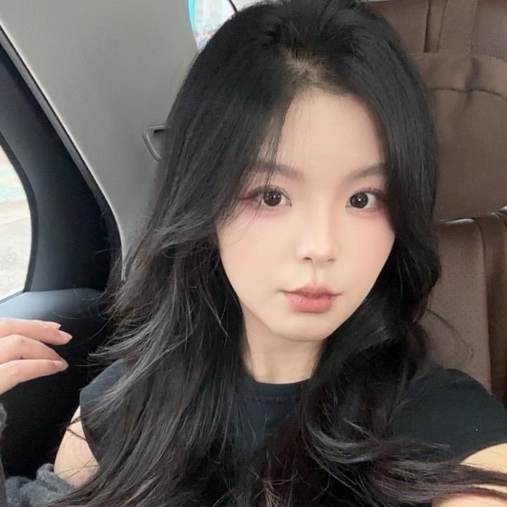 依倩婚纱化妆总监_芳子（招学员）