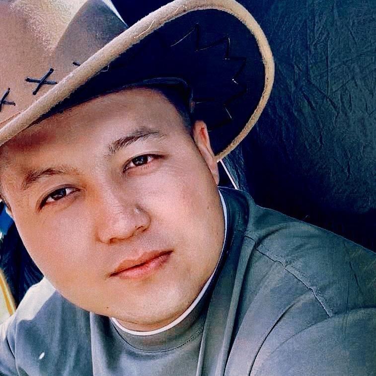 新疆荣鑫汽车服务有限公司