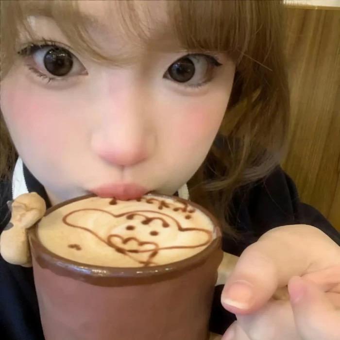 18年没牵过男人