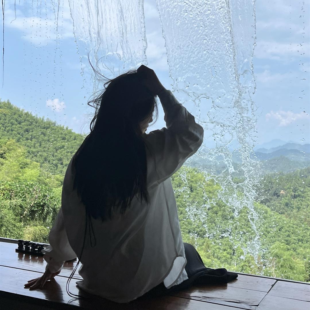 刘丽吖