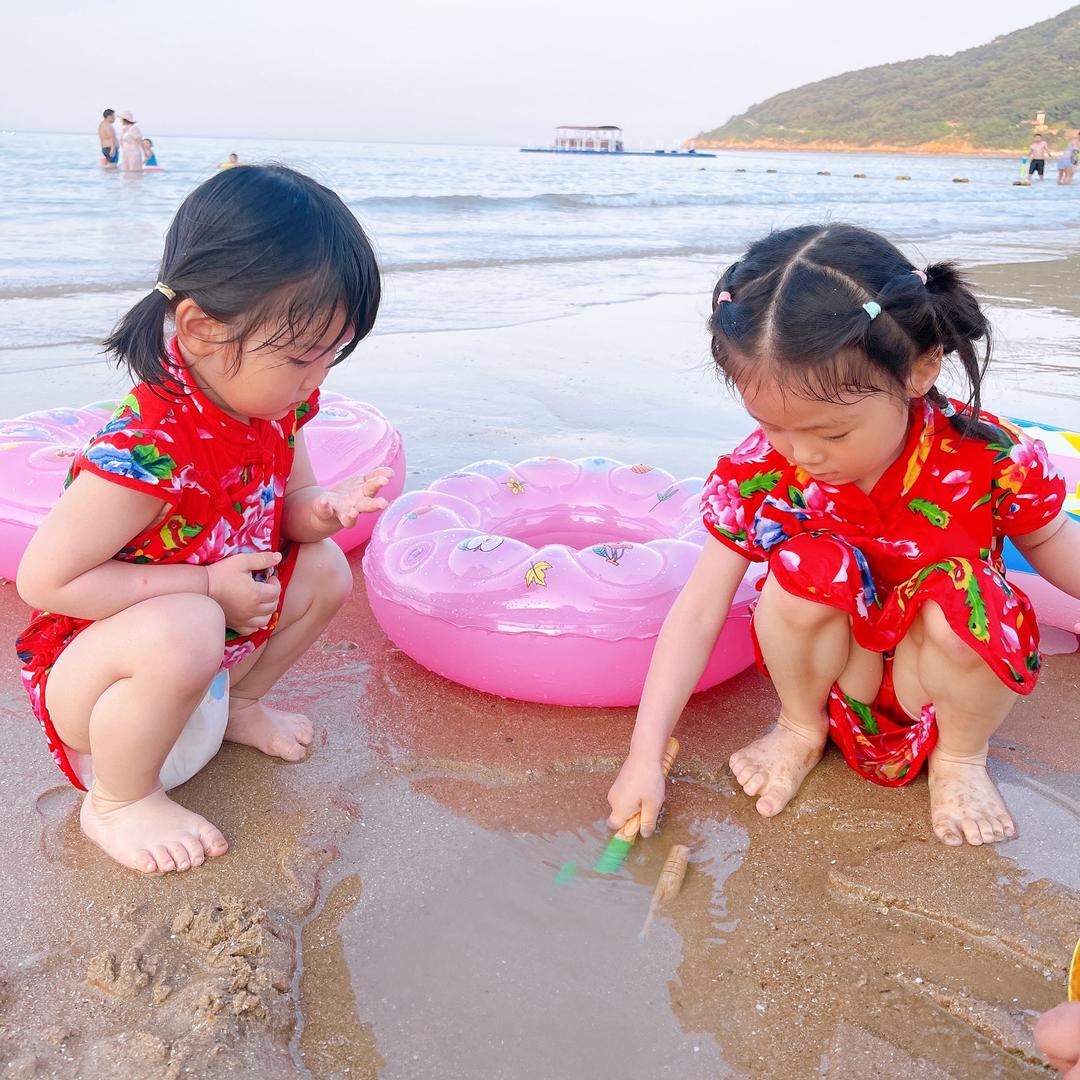追光的小樱桃
