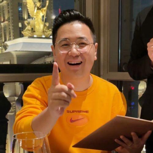 大logo来喽