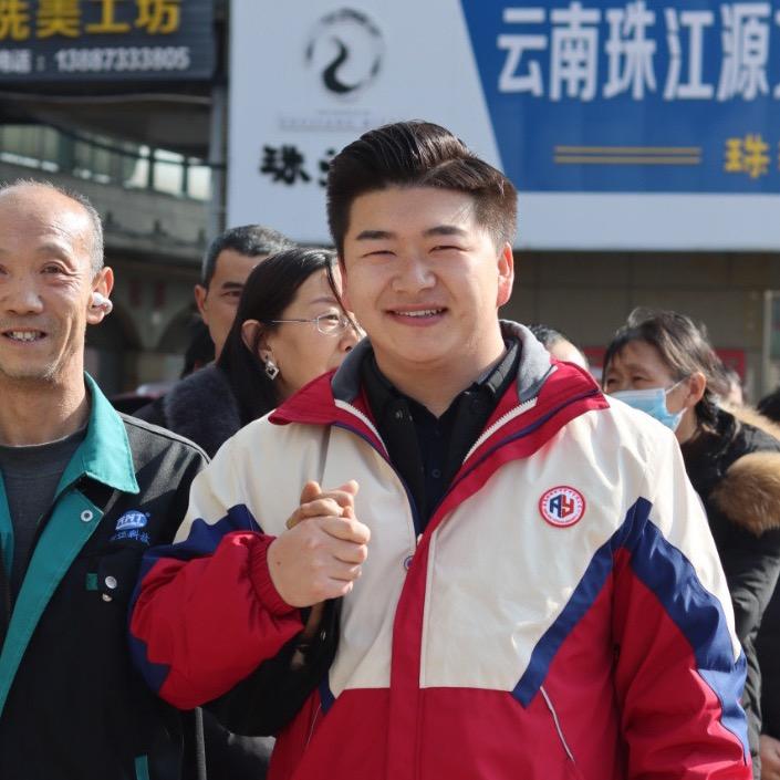 云南文耀（打工人）