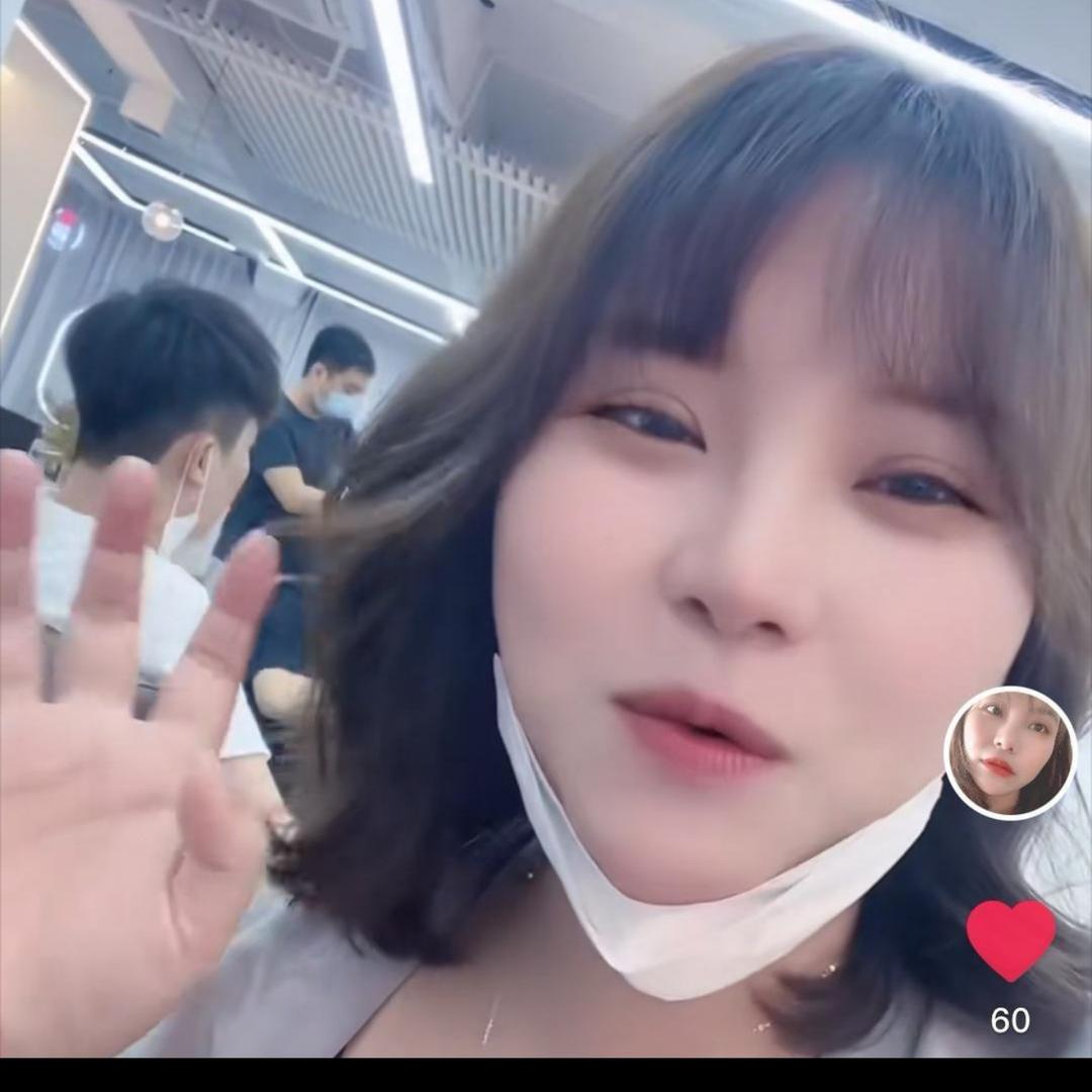 村长工作室7号店（努力）