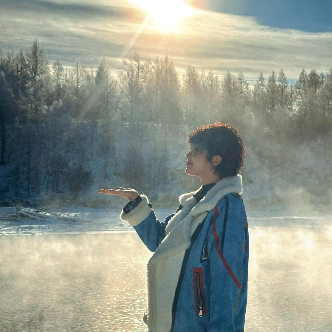 阿尔山大琦导游，旅游包车，婚礼跟妆，婚纱