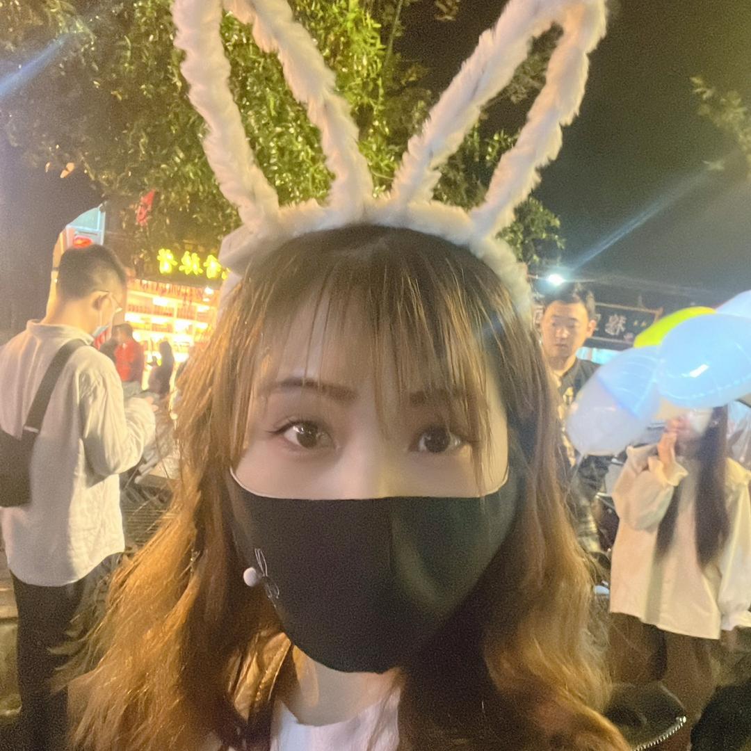 占星🌟巫女 利利酱