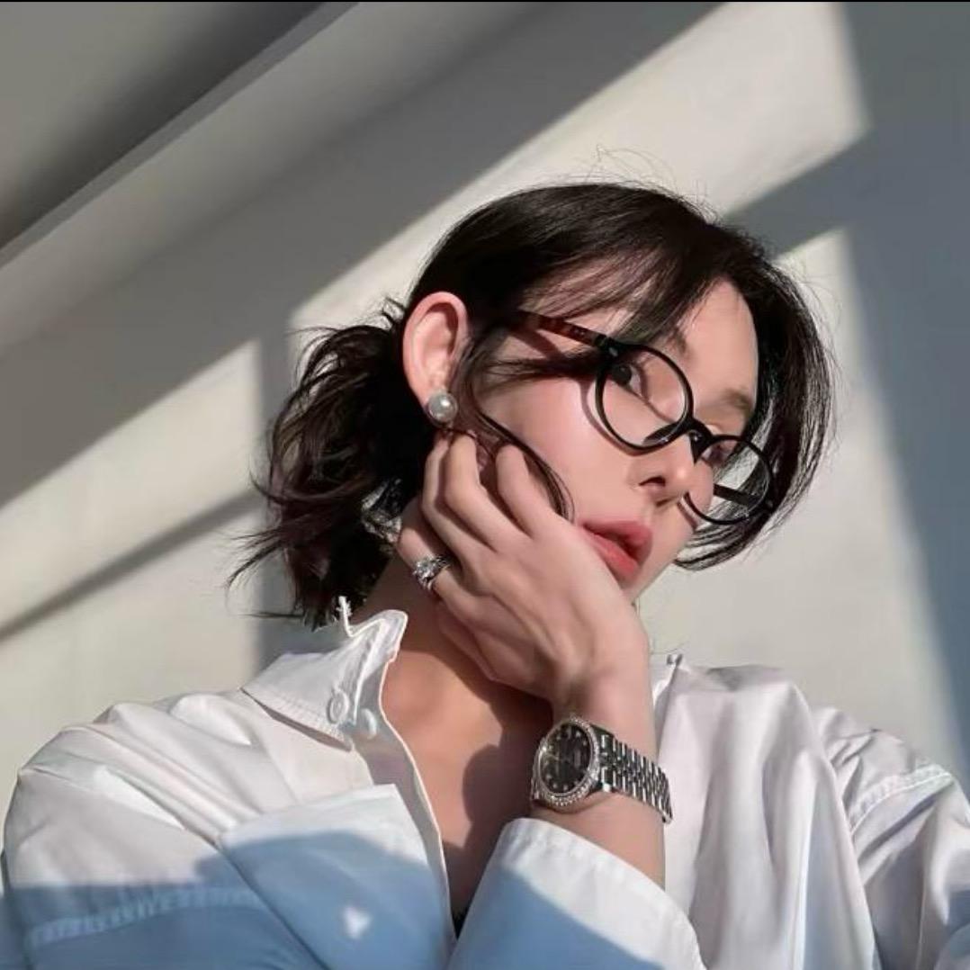 侯點點（日常穿搭）