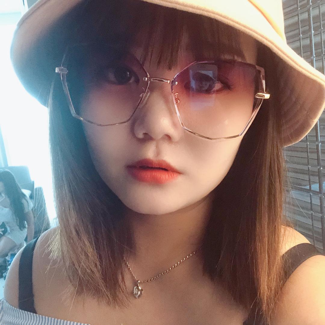 梅梅