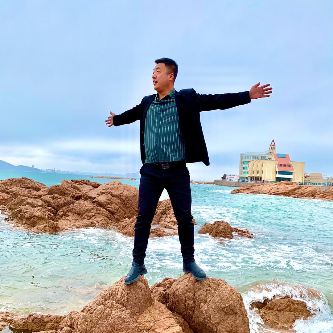 小阿伟