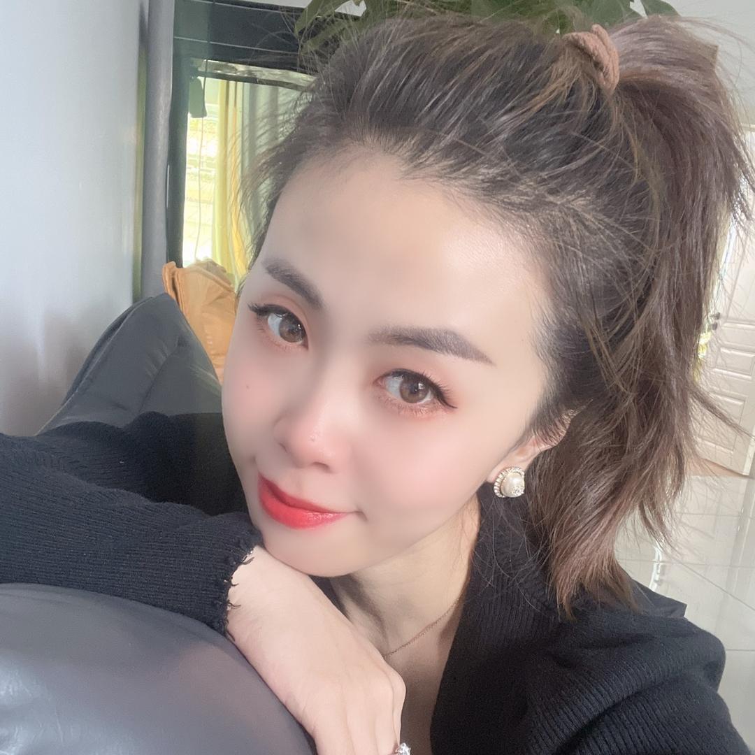 小灿