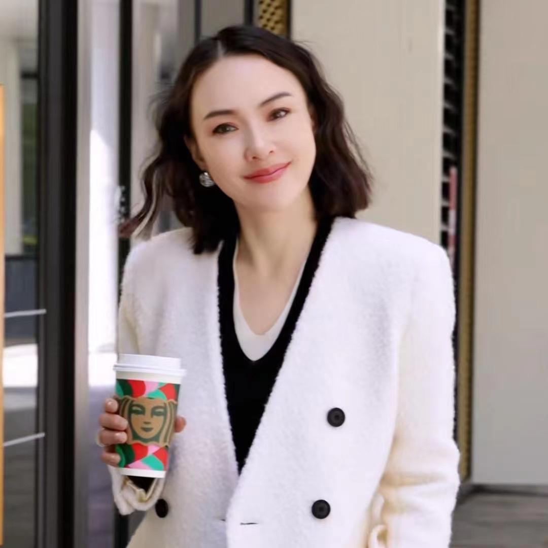 深圳南油艾米AMY-轻奢女装
