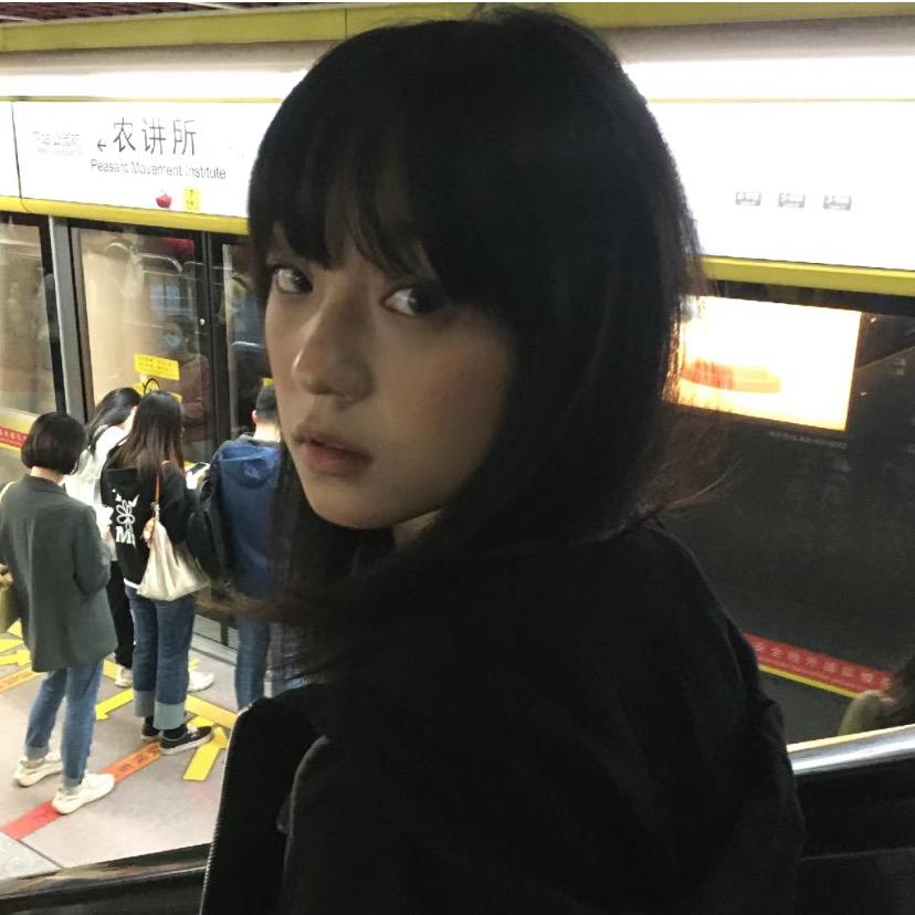 忧郁少女