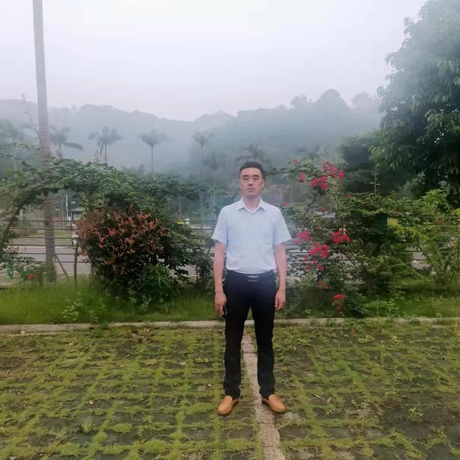 我就是我  史先生！