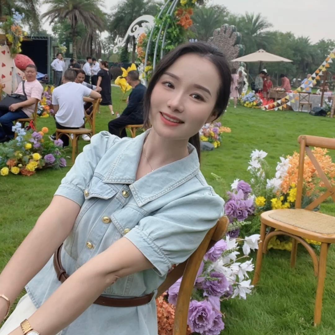 小小红豆❤️辣蛙叫