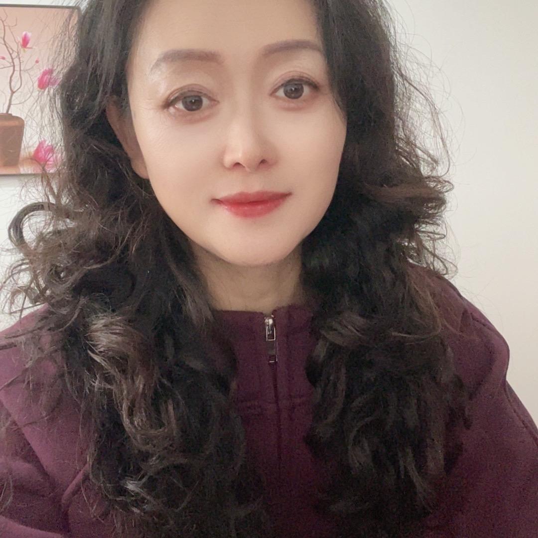 苏莱雅服饰