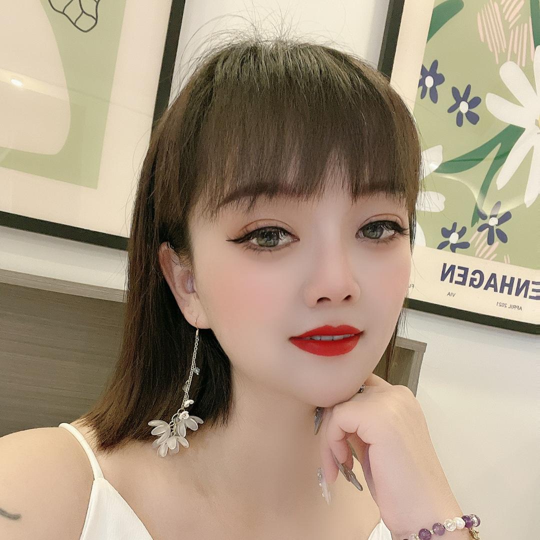 石屏米莎女装 膜妮祛斑祛痘