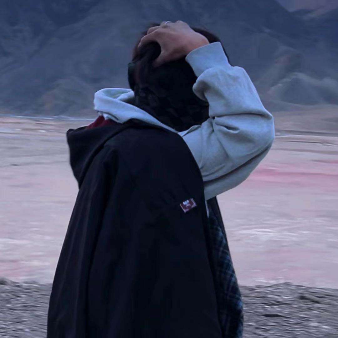 ༺བཙན་པོའི་ཕོ་ཉ།🪷