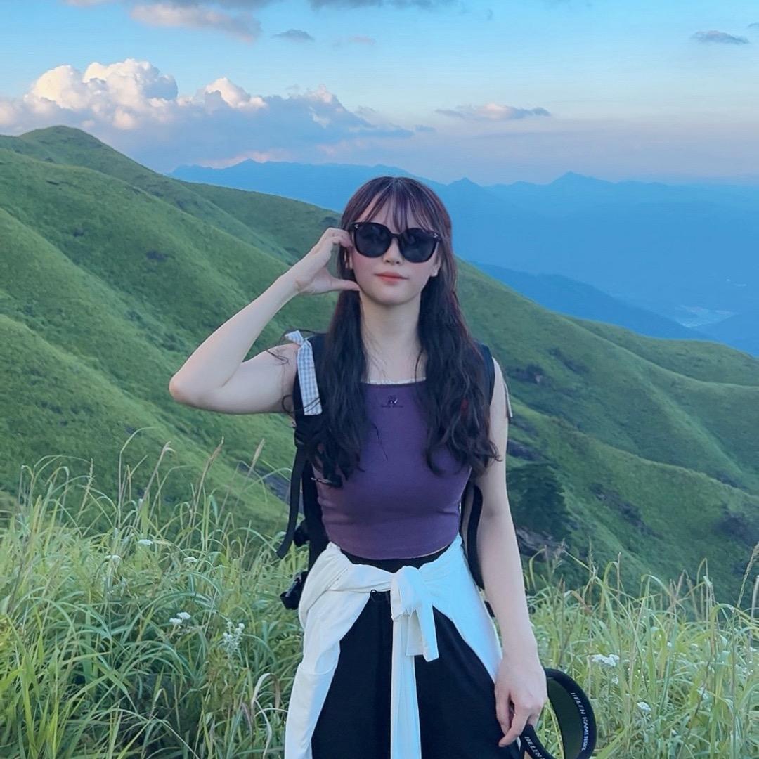 小黎爱吃吃喝
