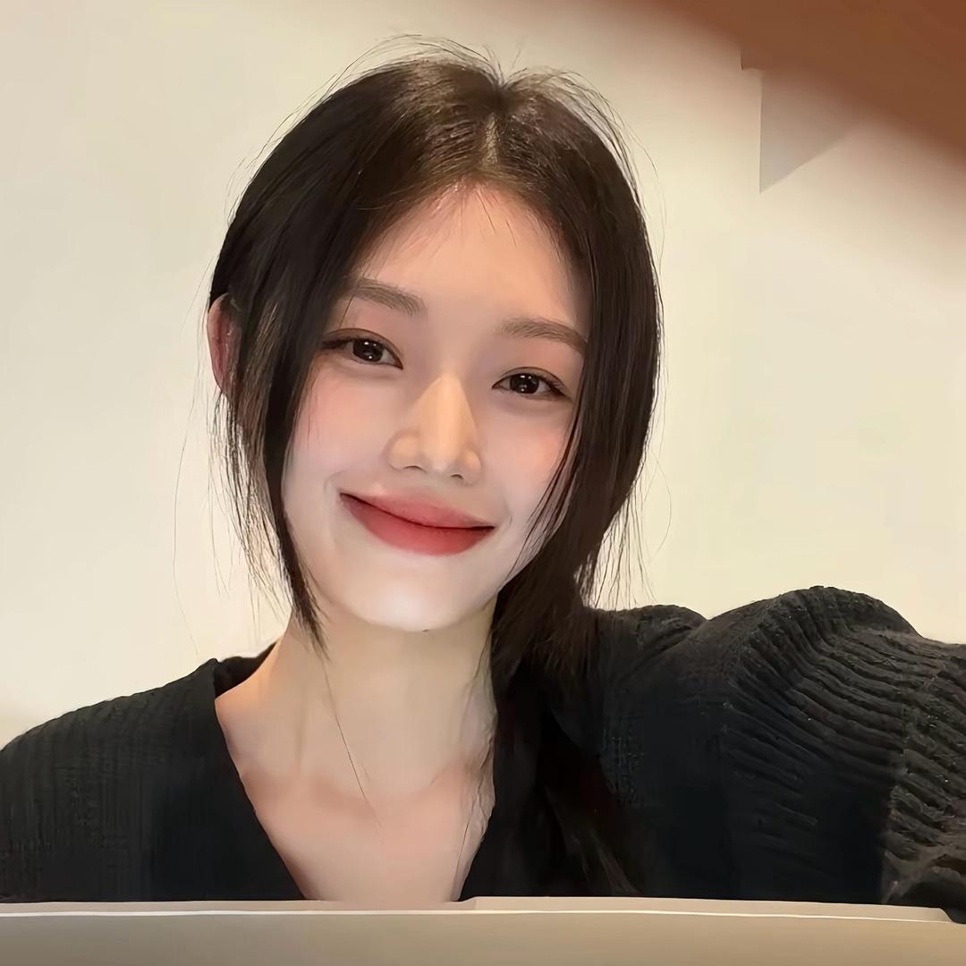 臭脸妮