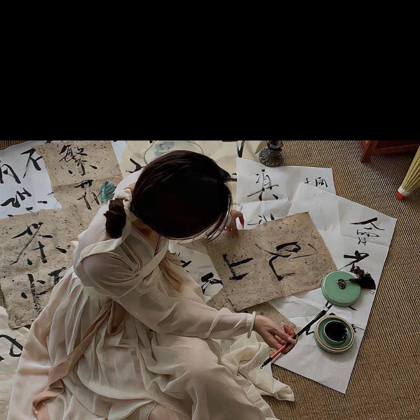 丝年服饰