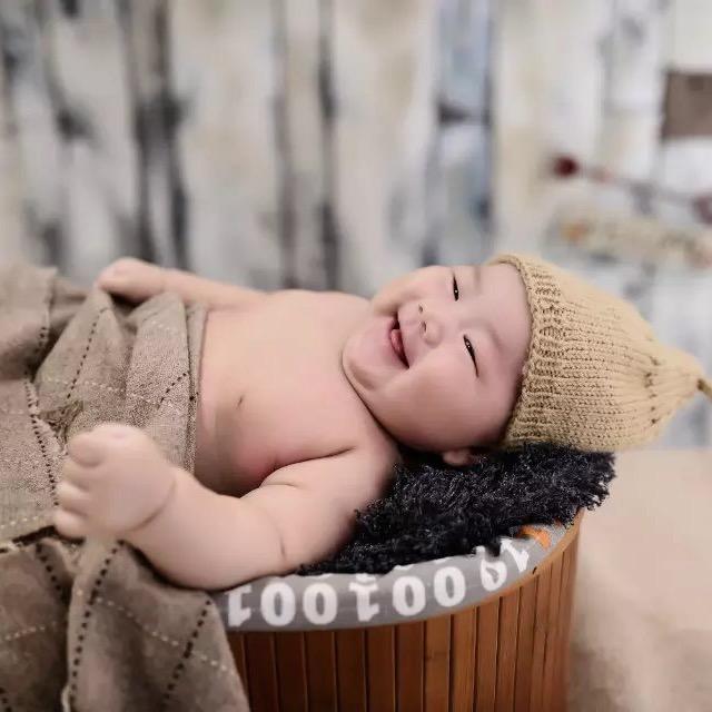 淘气孩婴幼童装