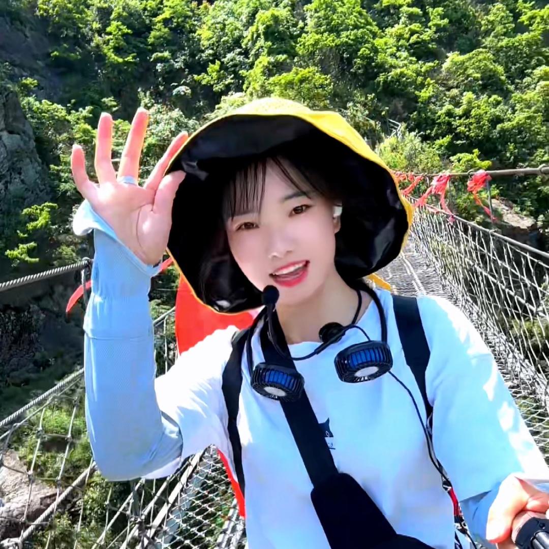 三联峒景区导游～三丫头