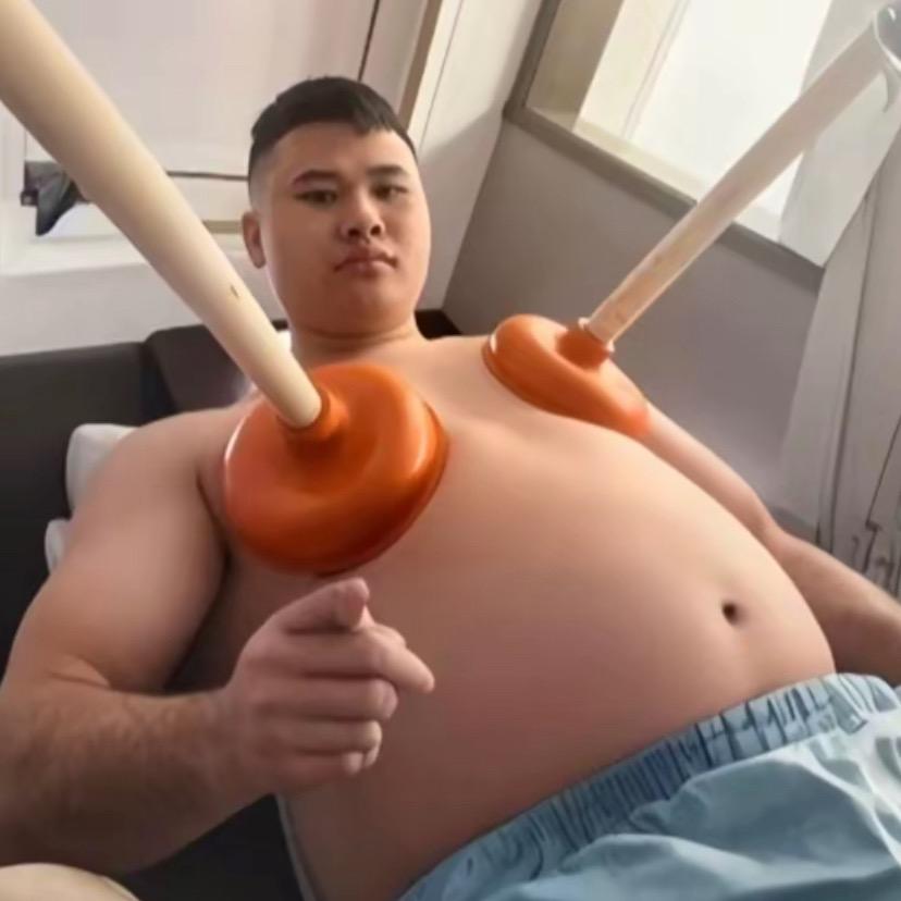 ： 搏击手