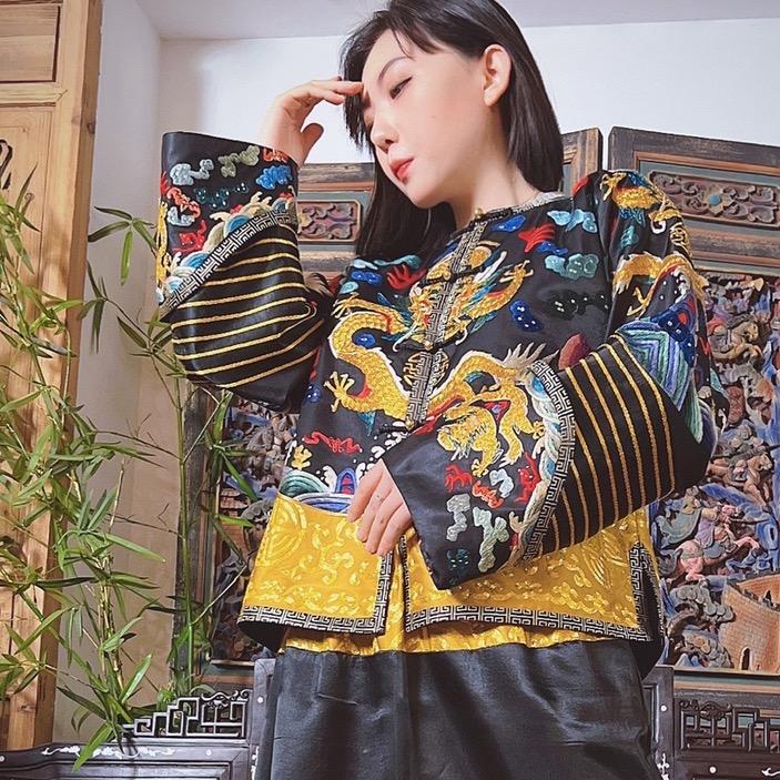 沈阳市铁西区奉绣行服装加工坊