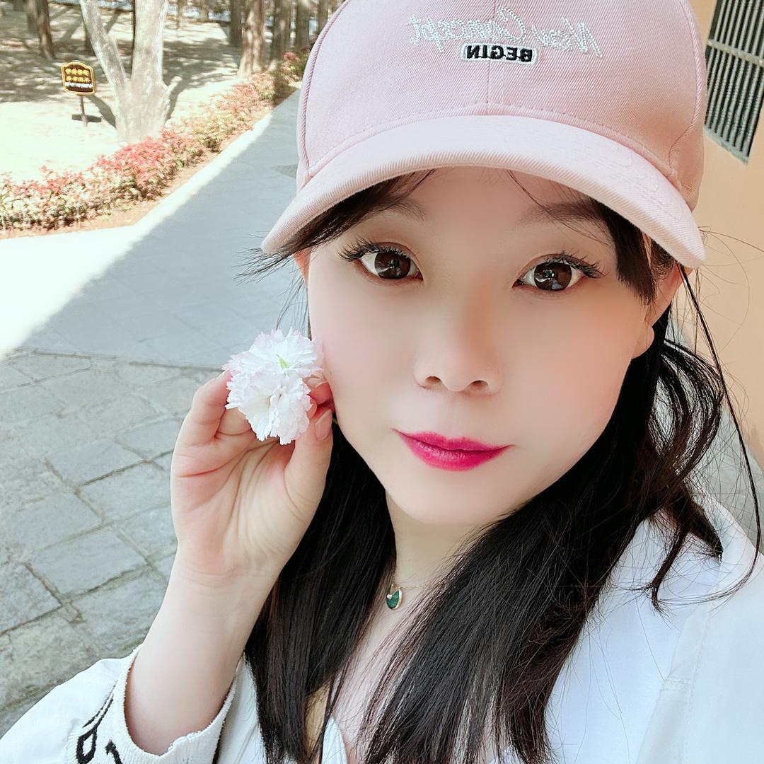 卖黄金的小阿姨