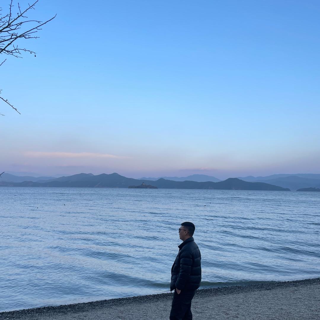 小彬哥