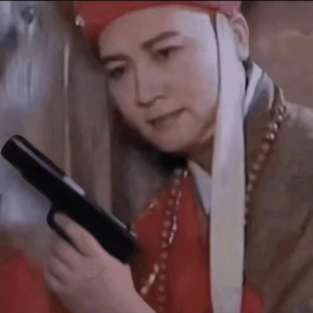 老龙恼怒闹老农，老农恼怒闹老龙