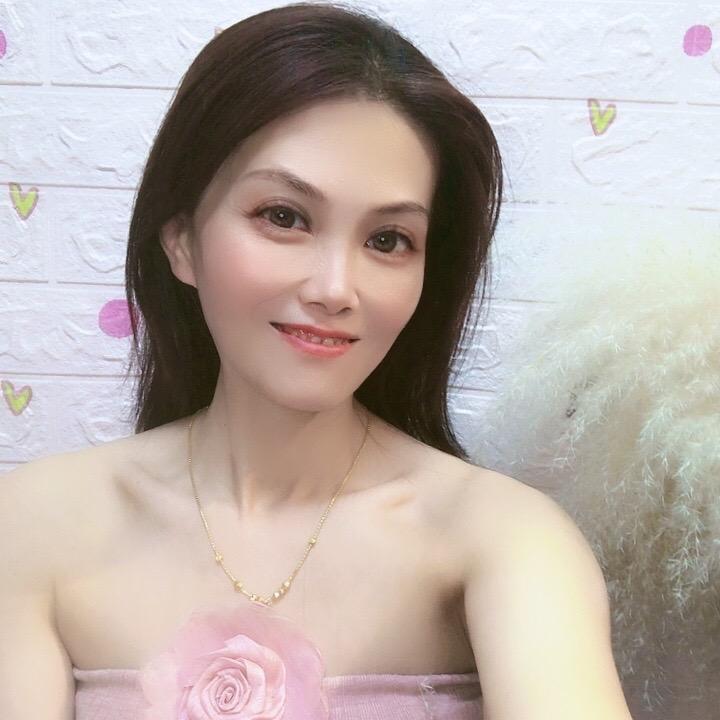 小婉子直播21:30
