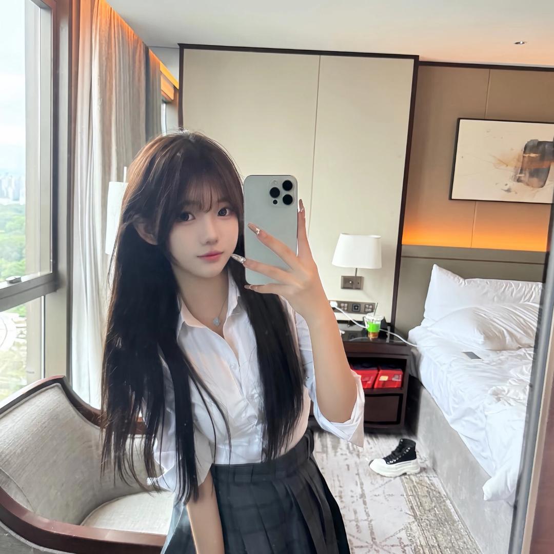 不吃香菜-馨馨
