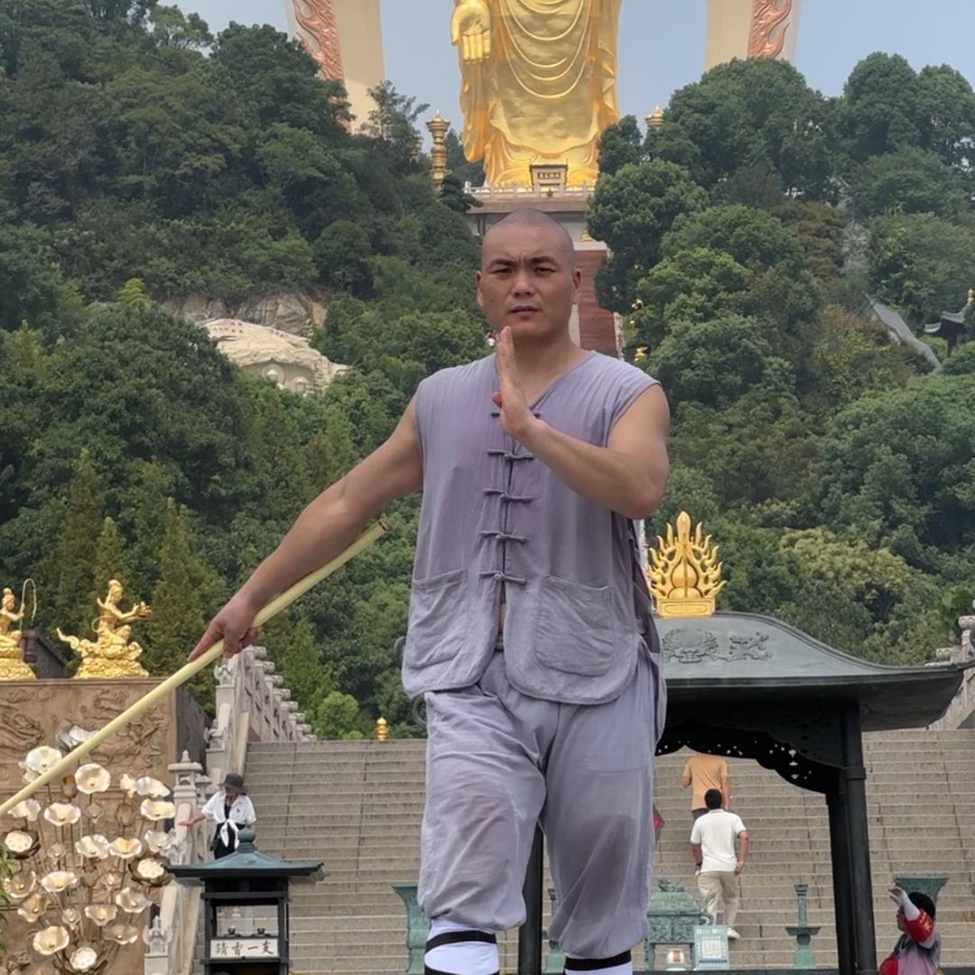 武僧一尘