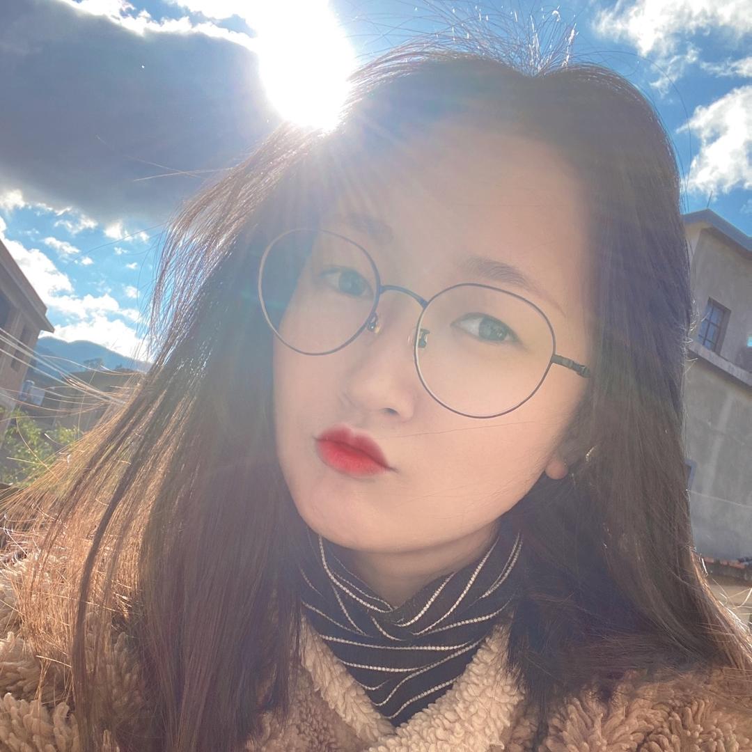 杨小怪.