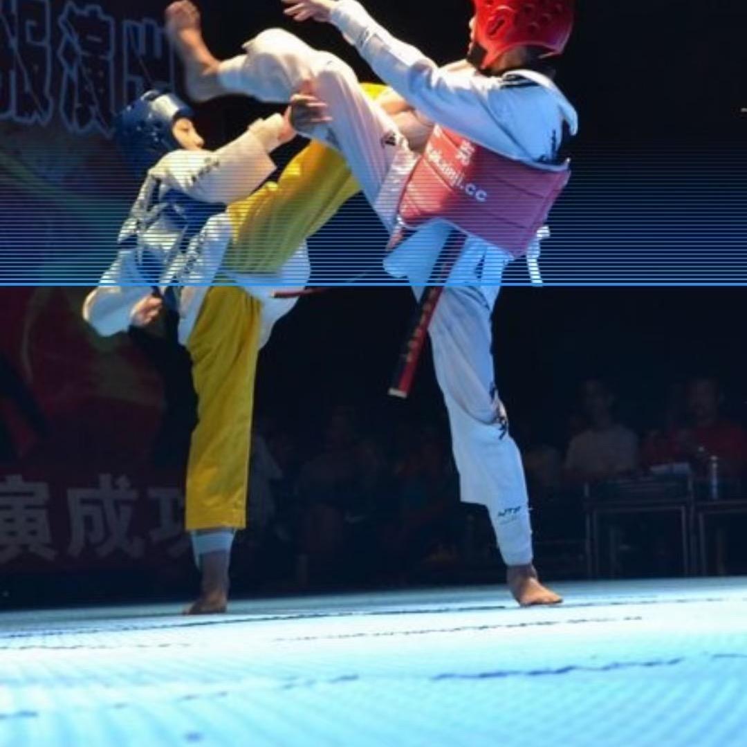 德胜武道，散打，跆拳道馆。江城童话四楼。